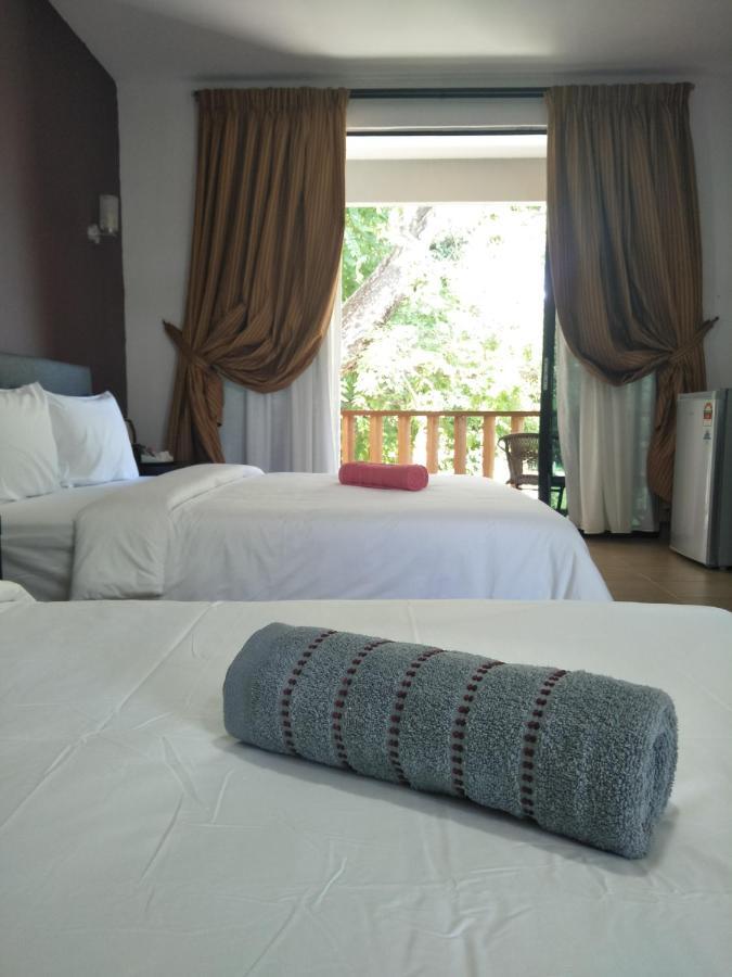 Red Coral Villa Langkawi Exteriör bild
